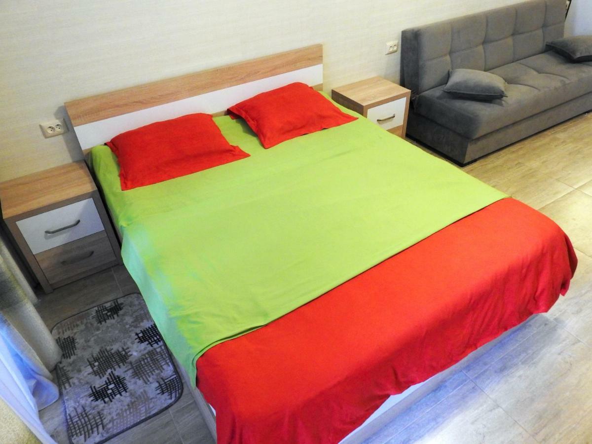 Real Palace Apartment Батуми Экстерьер фото